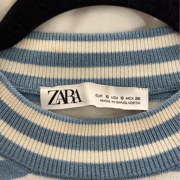 Cropped Zara Pullover Sweater - Picture 2 of 6